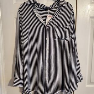 Long sleeve to 3/4 sleeve button up blouse